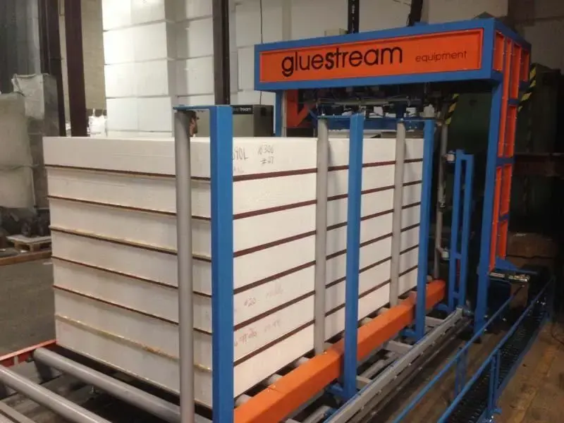 Gluestream equipment. sandwich panel production line